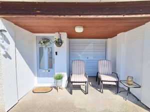 Photo 27- click for photo gallery